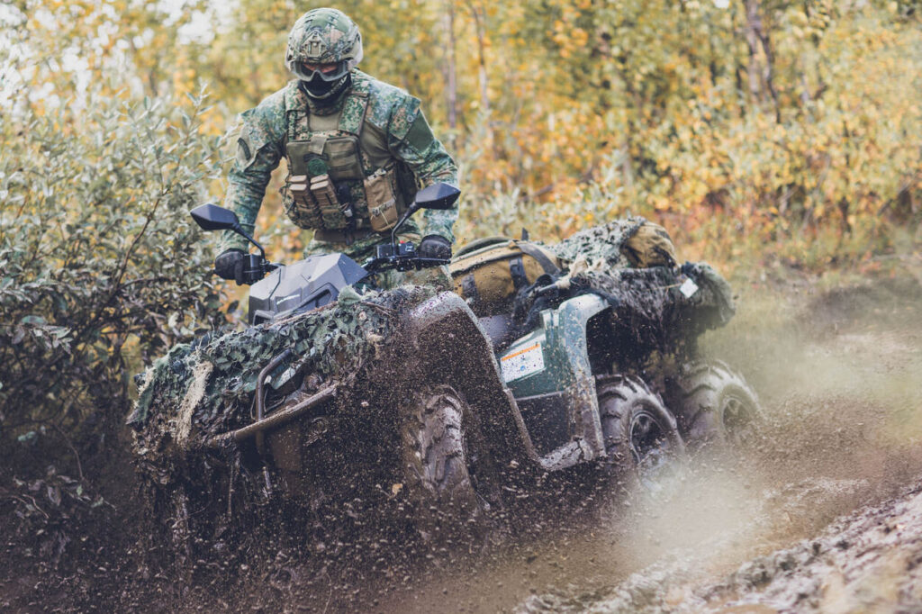 Korps marinier op Can-am in moeilijk bergachtig terrein